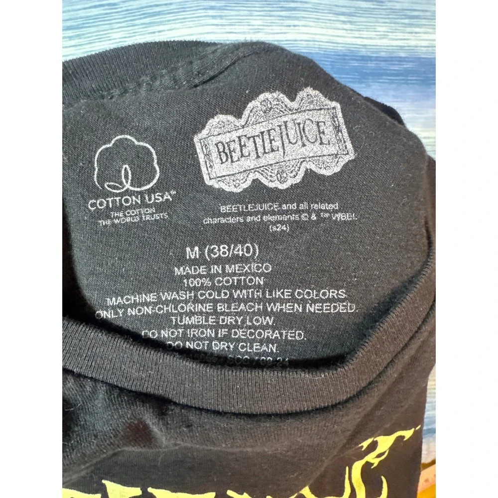 Beetlejuice Graphic T-Shirt Mens Medium Black Neon Green Purple Movie Tee NEW - Picture 3 of 6